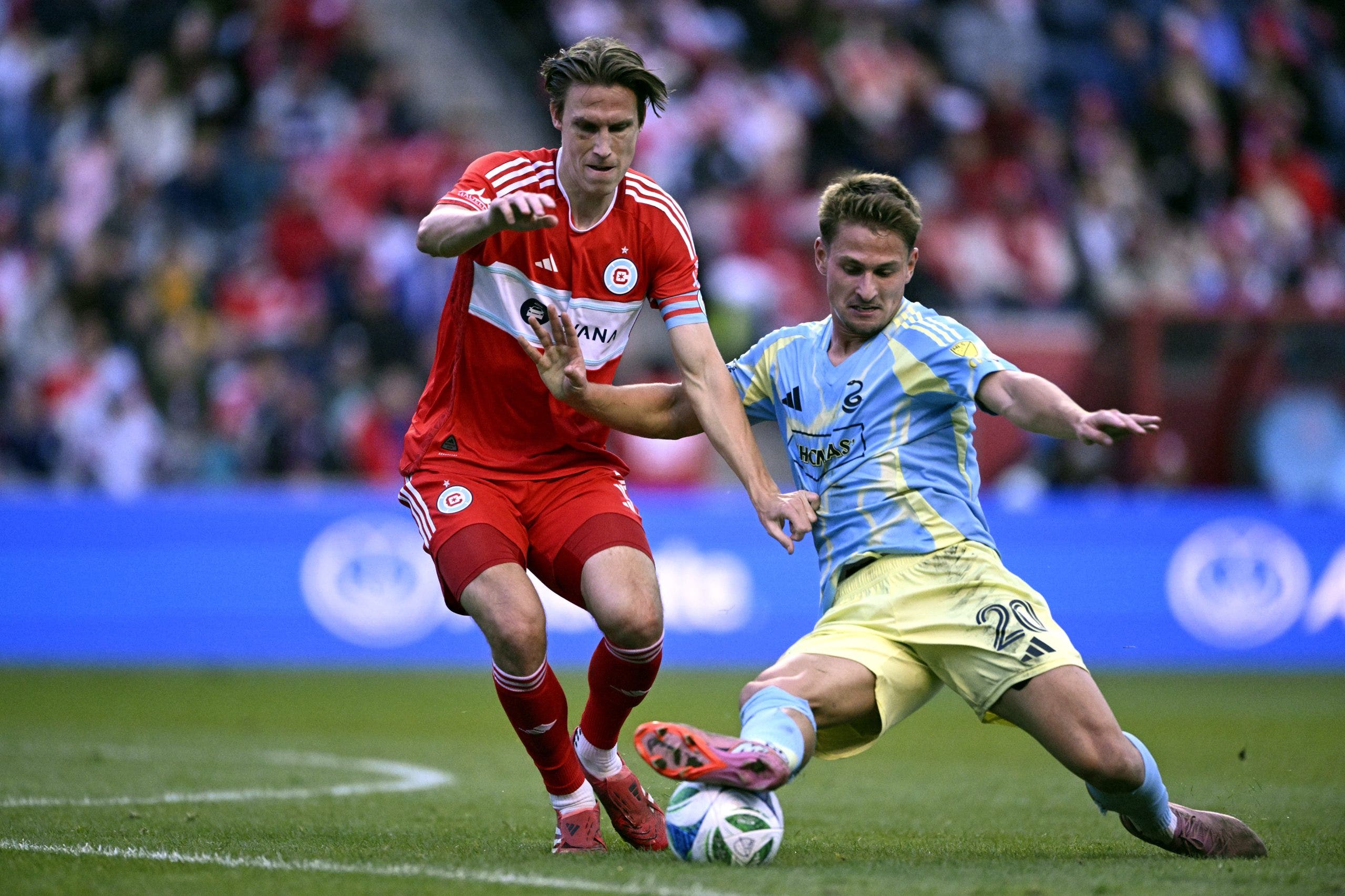 Tai Baribo scores 2 goals, Union beats Fire 3-0 to sweep first-round series