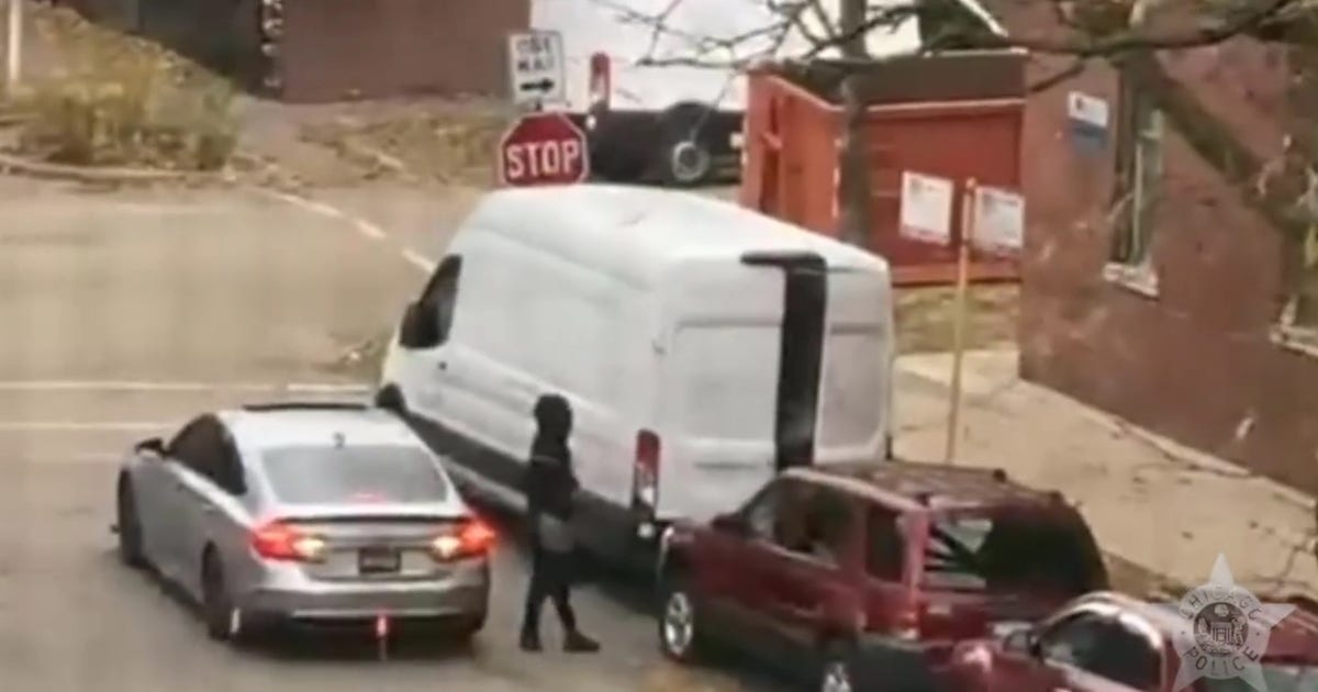 Chicago work vans targeted in burglaries across North Side ...