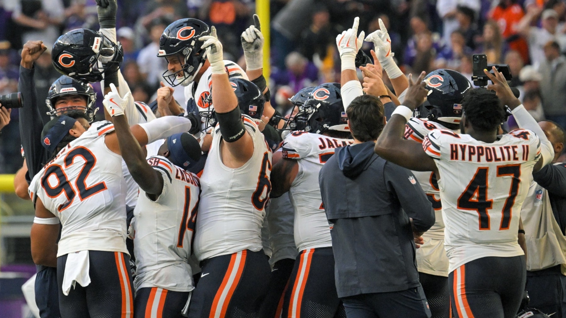 Chicago Bears earn 3 2026 Pro Bowl selections, highlighting offensive line play