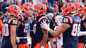 Luke Altmyer throws 4 TD passes to lead Illinois past Rutgers 35-13, become bowl-eligible again