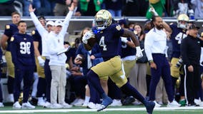 Jeremiyah Love builds Heisman case with 3 TD day as Notre Dame routs Syracuse 70-7