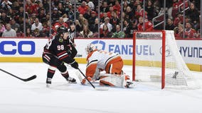 Bedard’s 4 points lead Blackhawks to a 5-3 comeback win over Ducks
