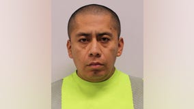 Suburban Chicago man charged with robbing grocery store at gunpoint