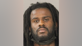 Chicago man charged in string of South Side burglaries: police