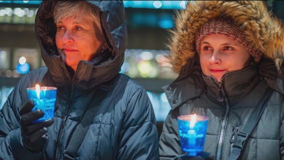 Volunteers sleep outside in Chicago to support homeless youth