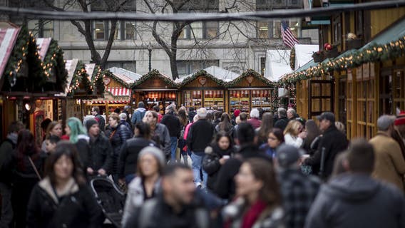 Christkindlmarkets in Chicago, Aurora open this week