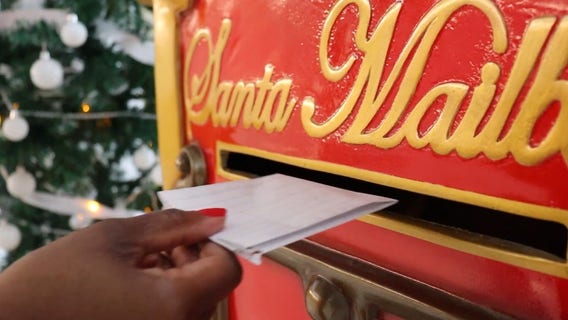 Letters to Santa program launched at Chicago airports