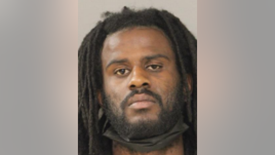 Chicago man charged in string of South Side burglaries: police