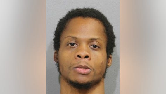 Chicago man charged with attempted murder in South Side stabbing