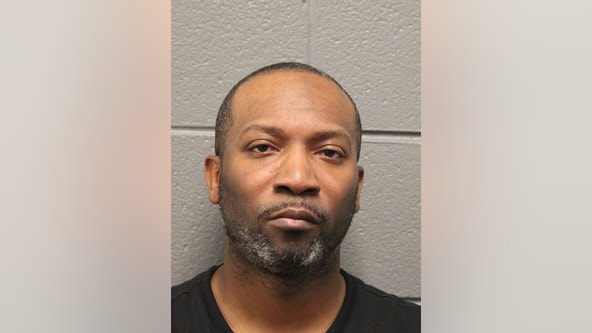 Chicago man charged after asking juvenile for explicit photos online: police