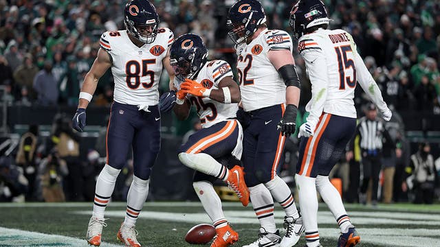 Chicago Bears 24, Philadelphia Eagles 15: Final score and recap from Black Friday