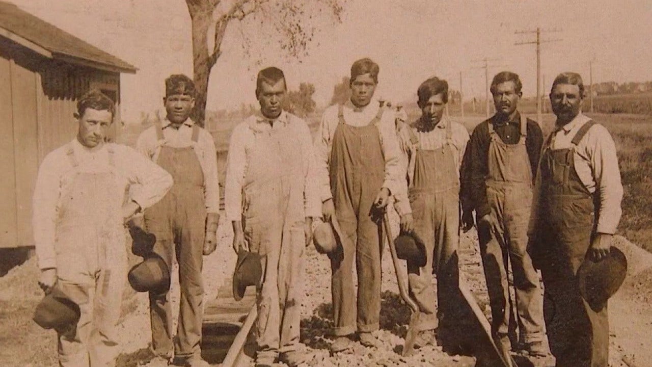 'Rails and Roots' shows how Mexican railroad workers built Chicago