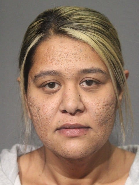 Chicago woman charged with using 12-year-old daughter in insulin scam robbery