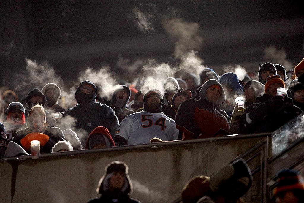 Chicago Bears host Cleveland in frigid temps: Here are the coldest games in Soldier Field history