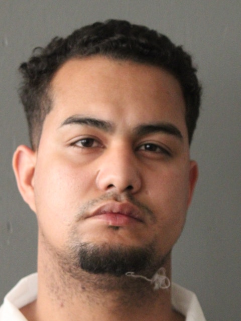 Chicago man arrested 15 minutes after fatally shooting woman, police say