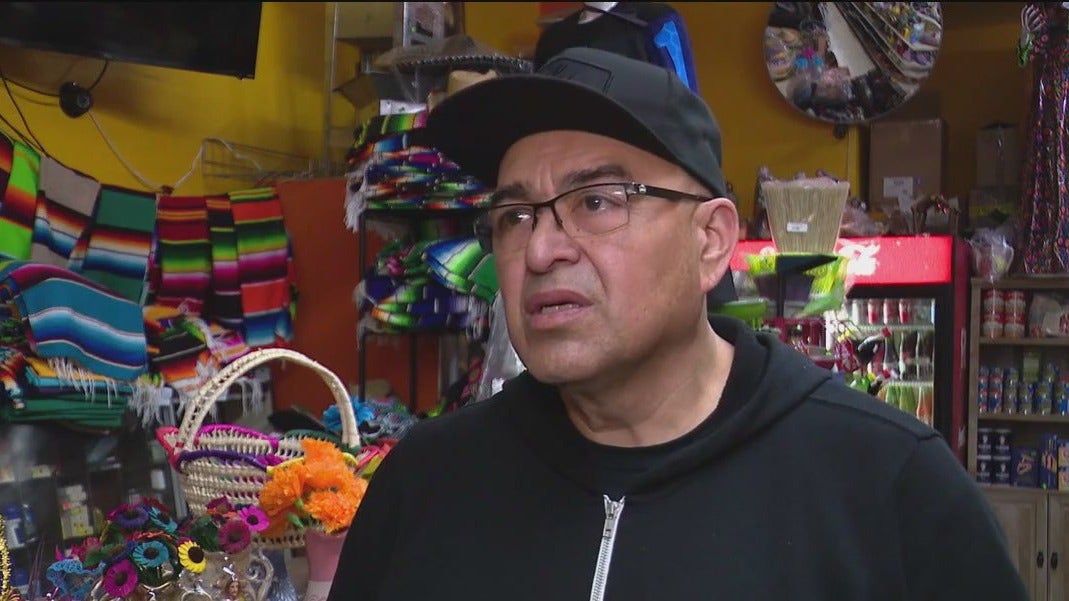 Little Village businesses see slow recovery after ICE leaves Chicago