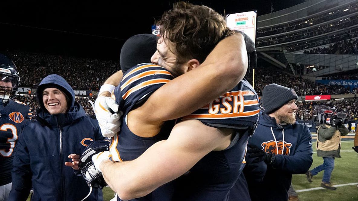 Worst-to-first: Chicago Bears clinch NFC North division title Saturday night with Packers' loss
