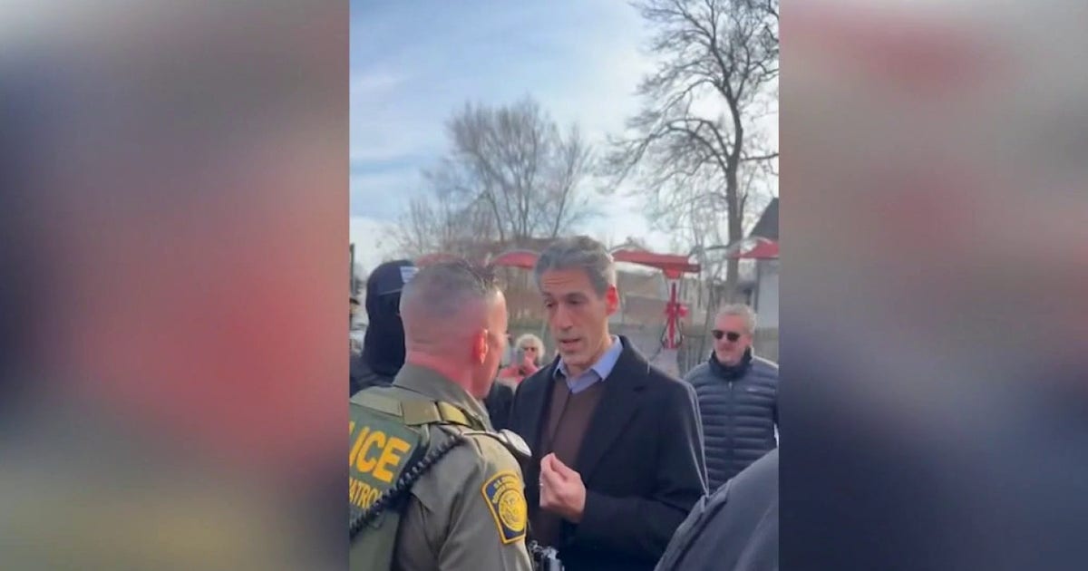 Evanston mayor confronts Border Patrol chief amid rising immigration fears