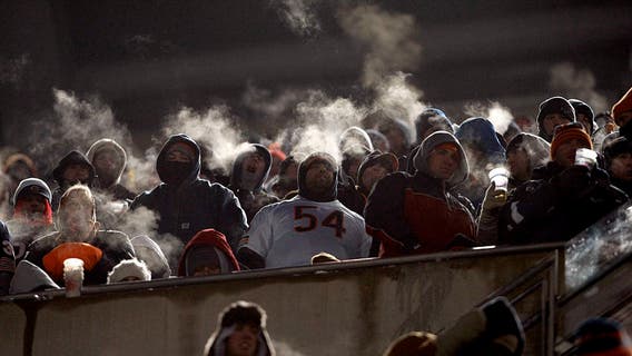Chicago Bears host Cleveland in frigid temps: Here are the coldest games in Soldier Field history