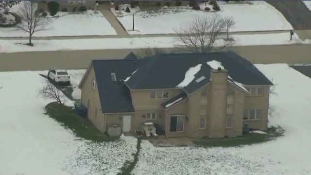 Three suspects arrested after armed home invasion targeting 73-year-old in Homer Glen: officials