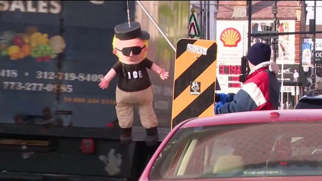 Chicago groups vow resistance as Border Patrol chief, agents return to area