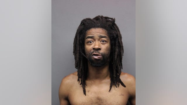 Chicago man accused of pushing rider onto CTA Blue Line tracks as train approached: police