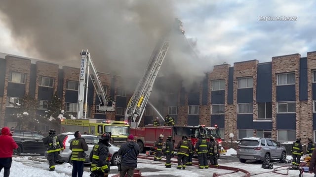 Firefighter injured as blaze damages Northwest Side residential building: officials