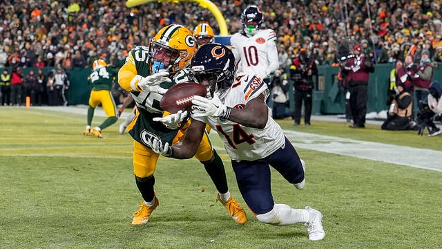 Grading the Chicago Bears in their Lambeau thriller against the Green Bay Packers