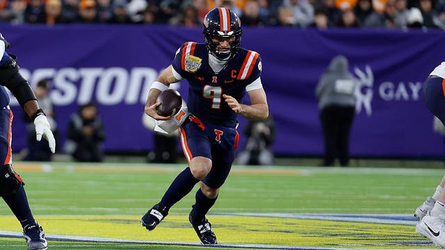 Luke Altmeyer cements Illini legacy with game-winning drive to beat Tennessee in Music City Bowl