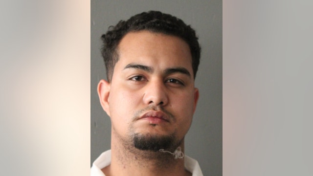 Chicago man arrested 15 minutes after fatally shooting woman, police say