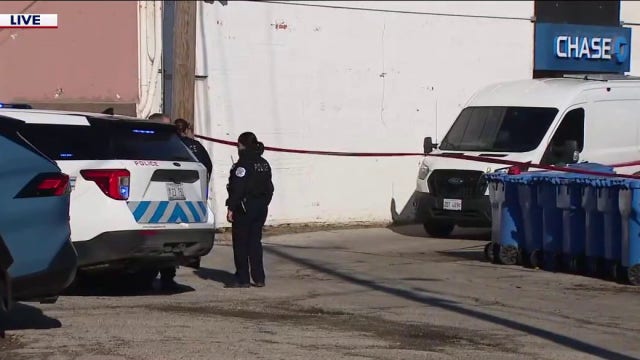 Man shot during armored truck robbery outside Chicago Chase Bank, authorities say