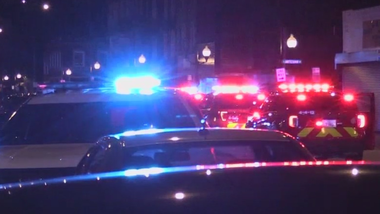 Man killed, 2 others seriously wounded in Gage Park shooting