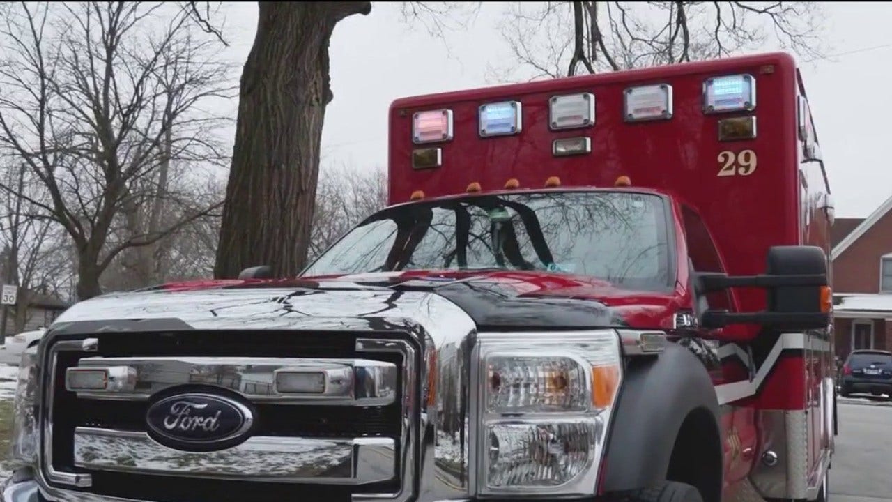 Lansing accepting applications for firefighter, paramedic positions