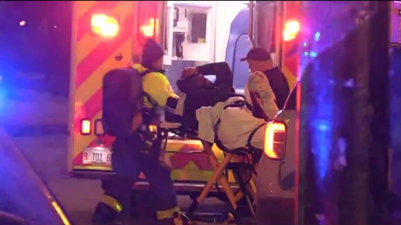 Man shot in leg inside South Loop apartment early New Year’s Day