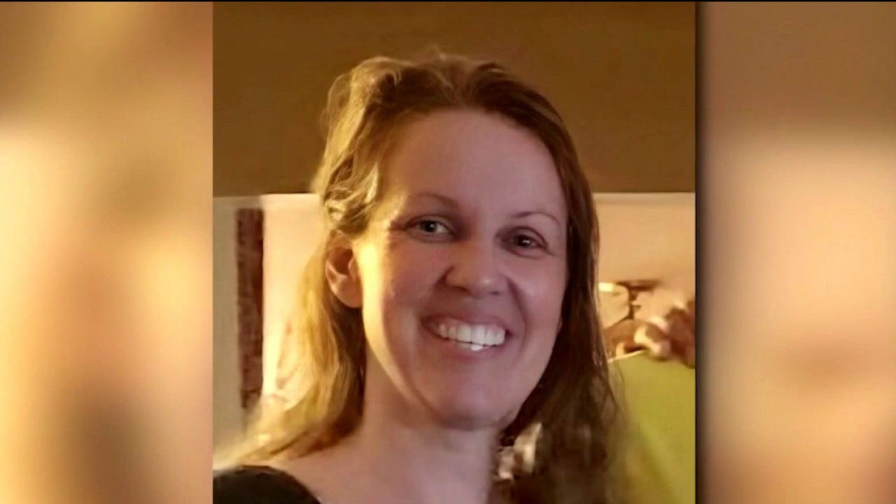 Husband pleads for help to find missing Chicago teacher Linda Brown