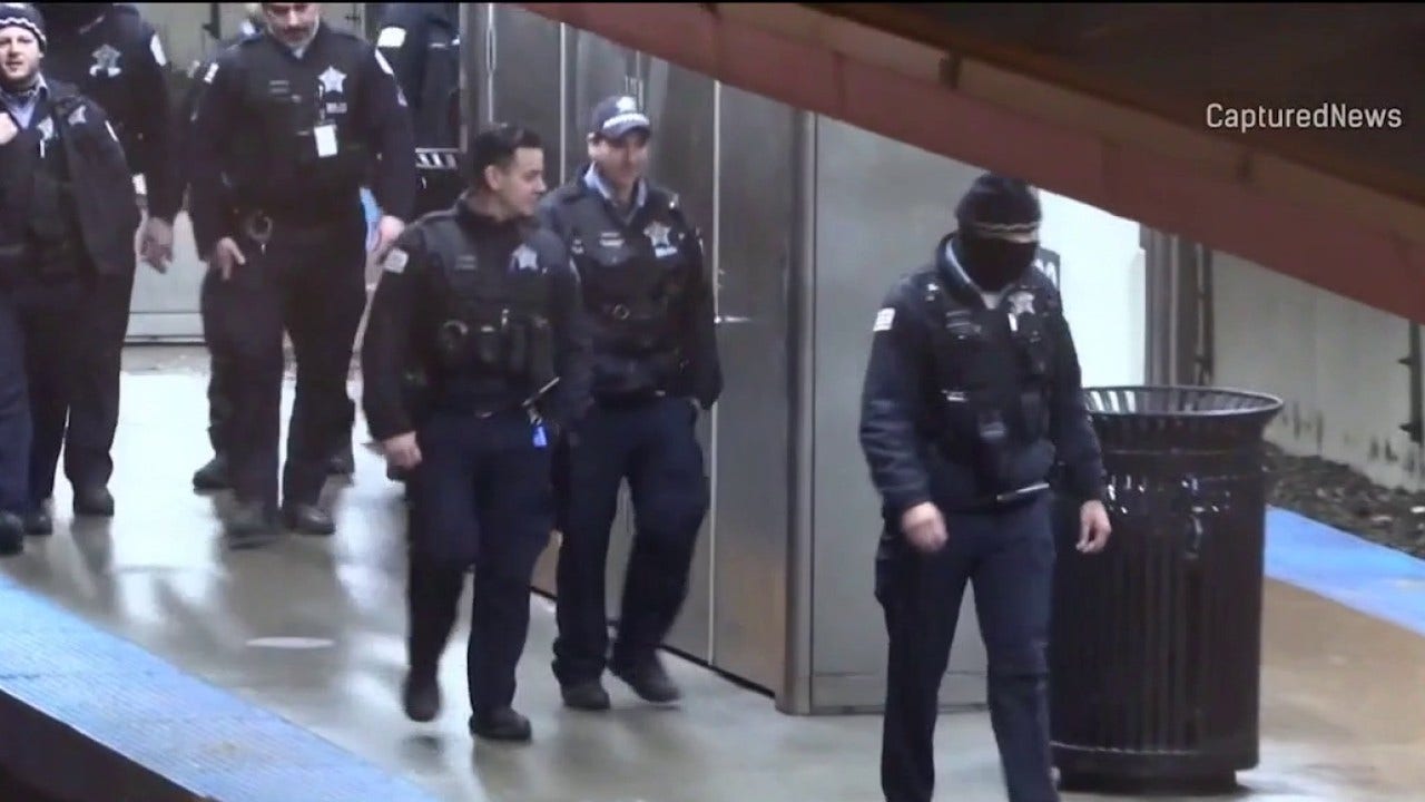 Stabbing attack on CTA Red Line platform leaves man, woman wounded