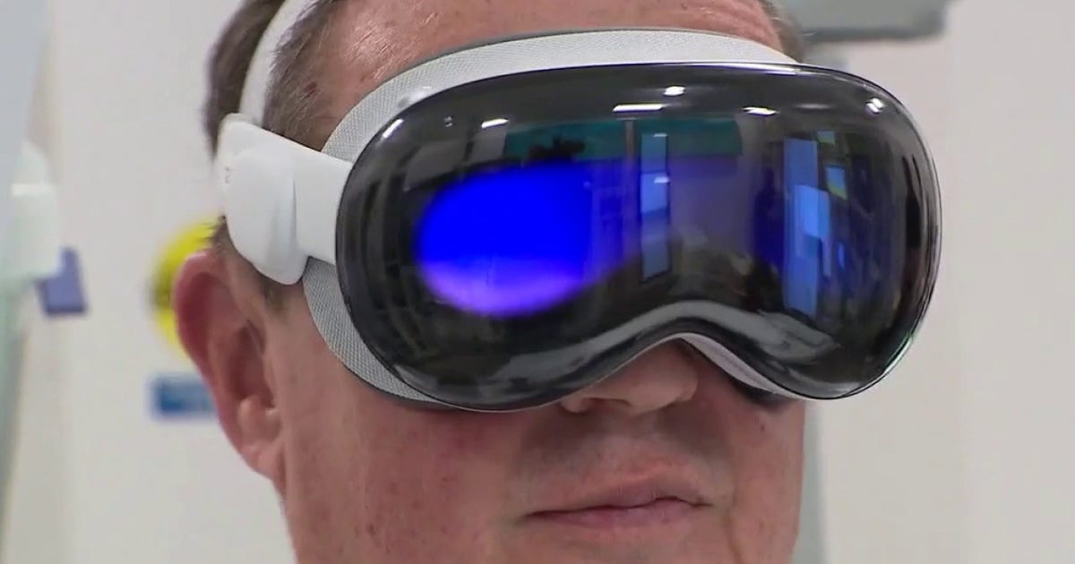 Rush Medical Center tests Apple Vision Pro to help detect colon cancer