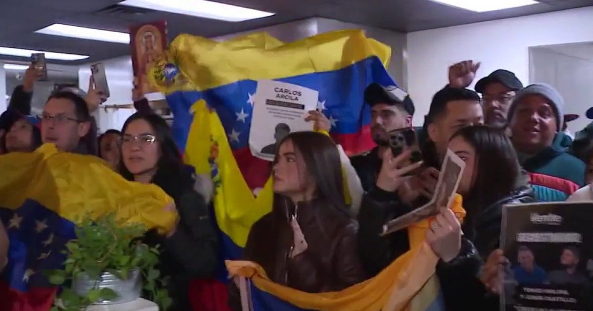 Venezuelans in Chicago react with relief, skepticism after Maduro's ...