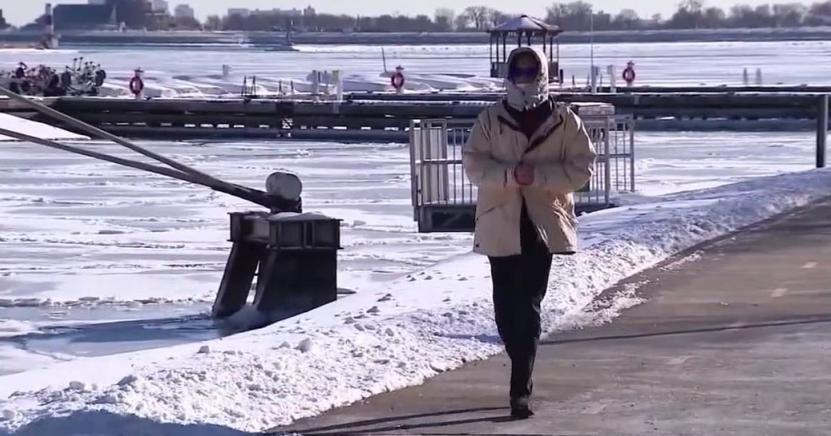 Salvation Army opens 24/7 warming centers as dangerous cold grips Chicago
