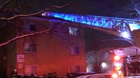 Crews battle fire at apartment building on Chicago's North Side; 2 injured
