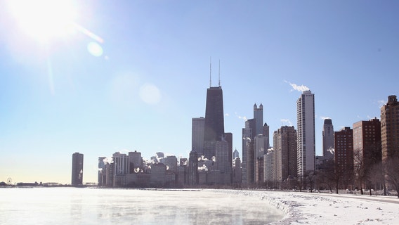 Chicago weather: Bitter cold and strong winds