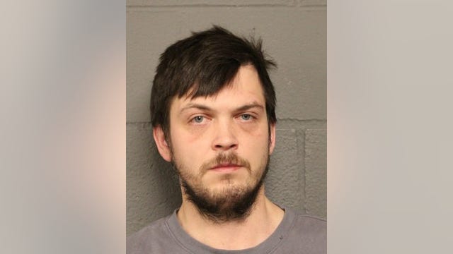 Chicago man charged with stealing over $1,200 of merchandise from Macy's