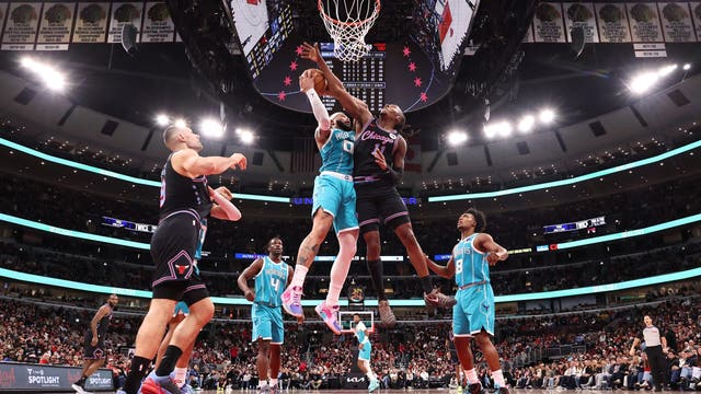 Bridges and Miller help the Hornets beat the Bulls 112-99