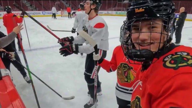 Two Chicago-area teens get rare moment on Blackhawks ice through Make-A-Wish
