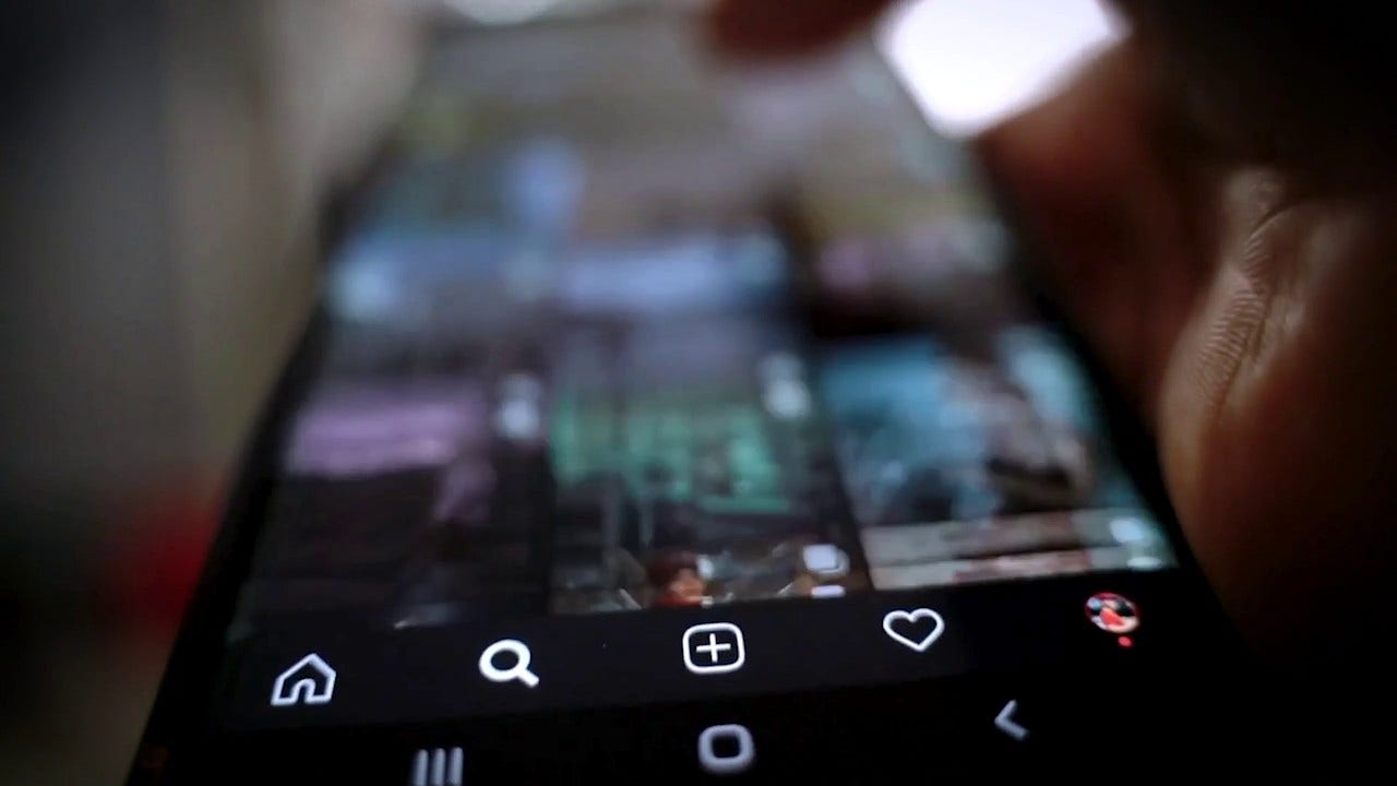 Loving A Lie: Chicago-area man loses $70,000 to AI-powered romance scam