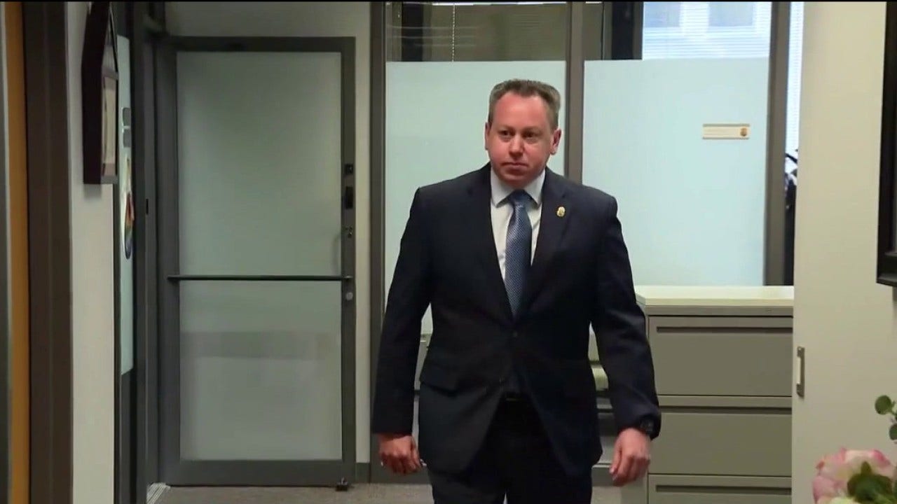 DEA Chicago chief targets doctors charged with violent crimes