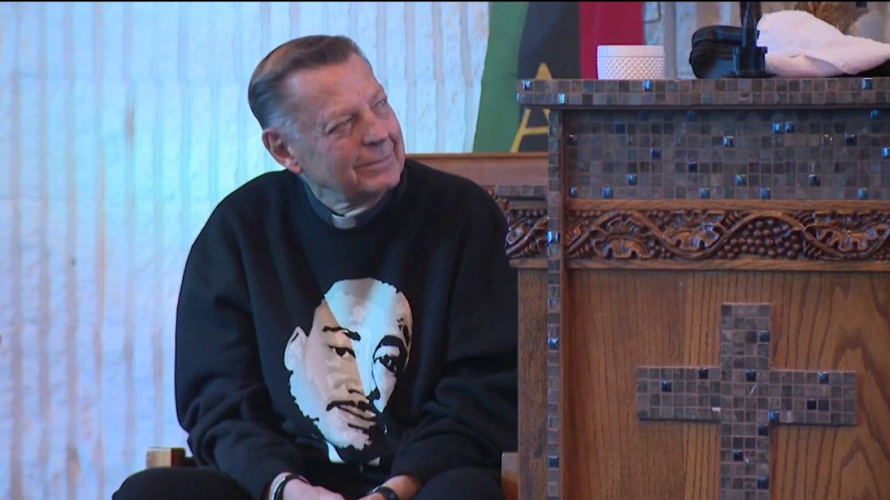 Father Michael Pfleger honored for civil rights work at Black History Month celebration