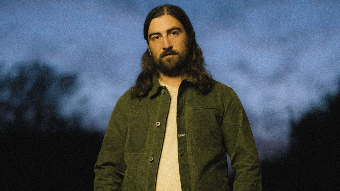 Noah Kahan to bring stadium tour to Wrigley Field this summer