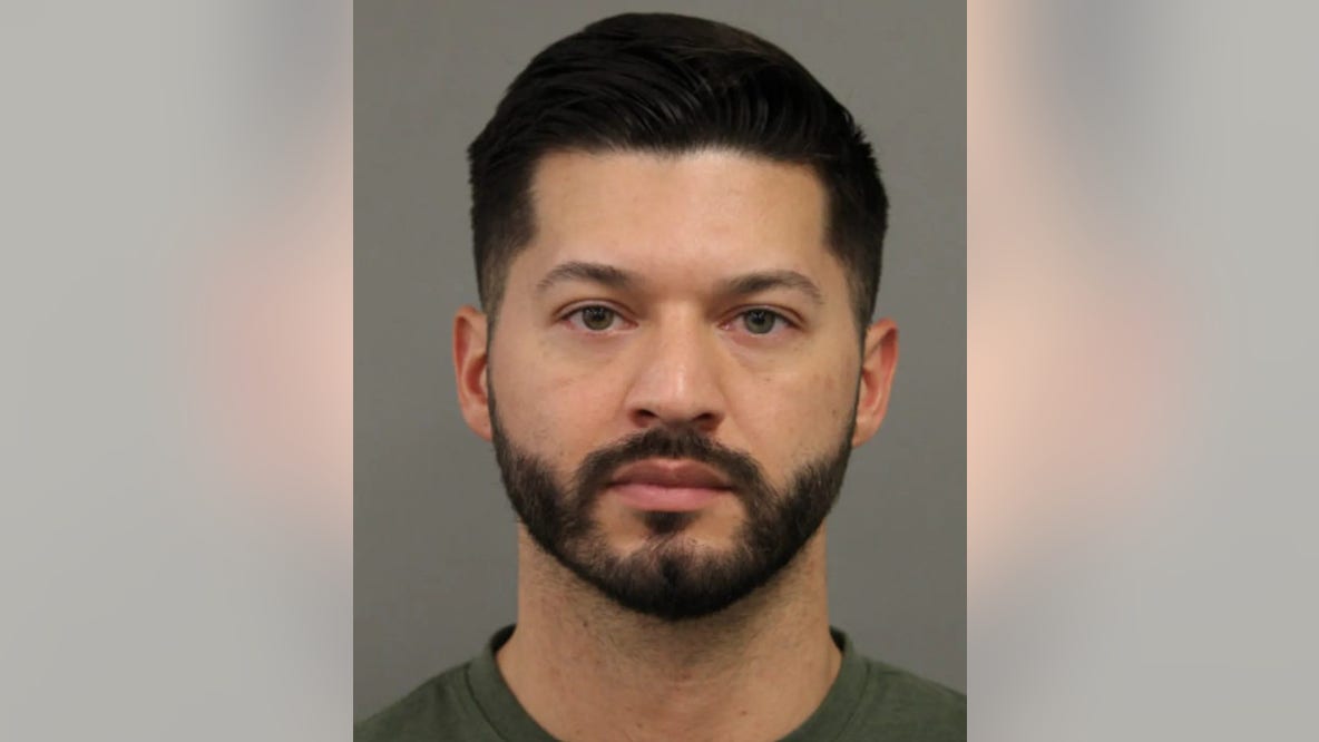 Suburban Chicago man arrested in Edens Expressway hit-and-run