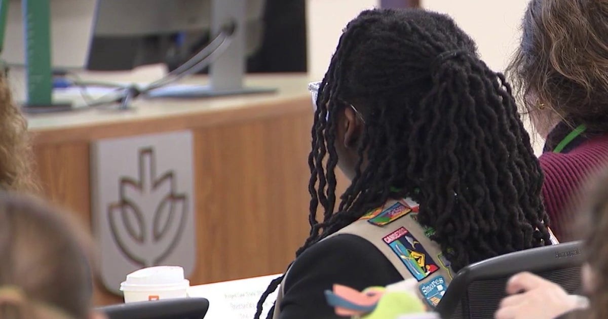 Girl Scouts learn about careers in law at DePaul seminar